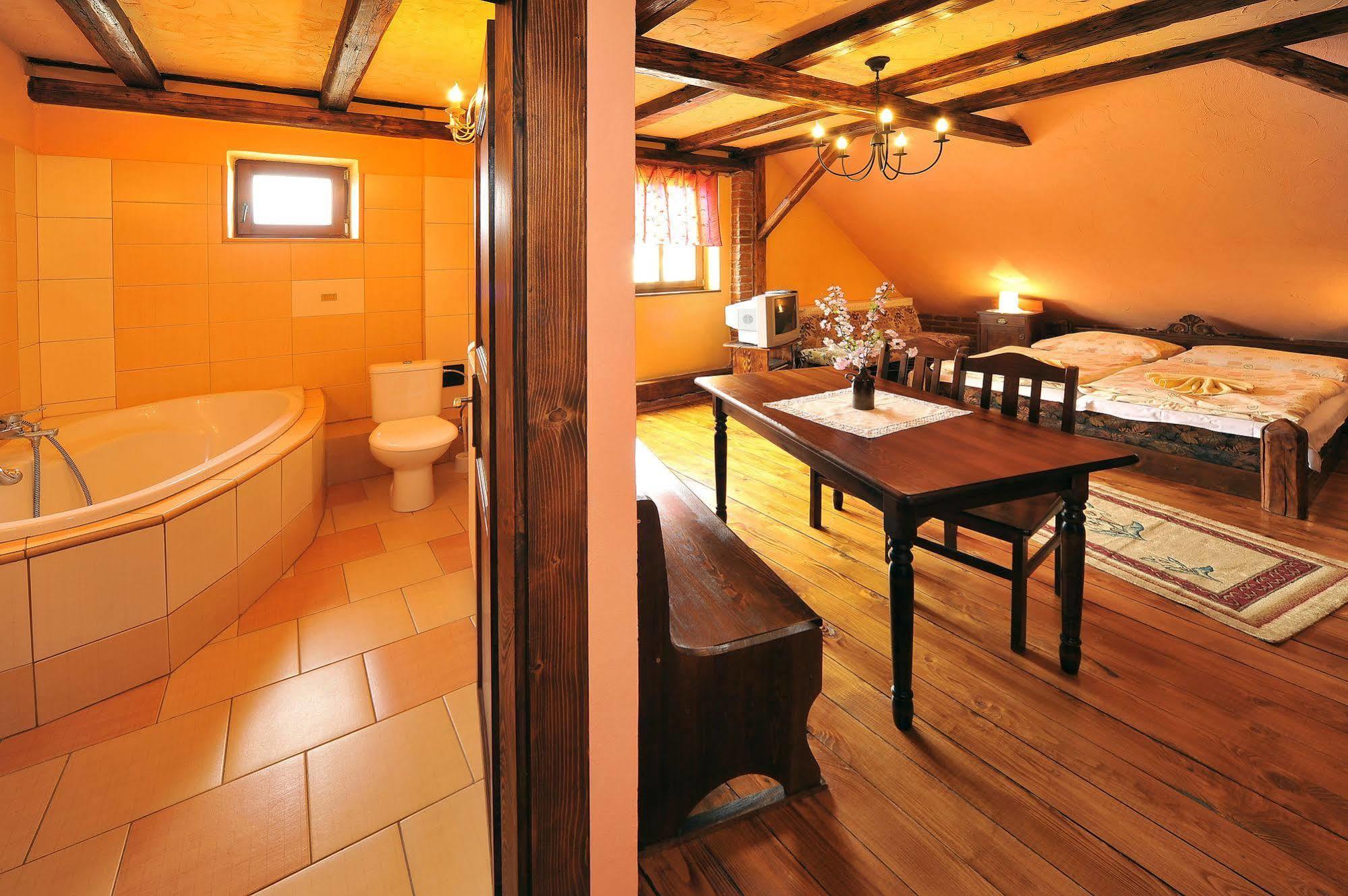 Apartmány Village Veľký Slavkov Exterior foto